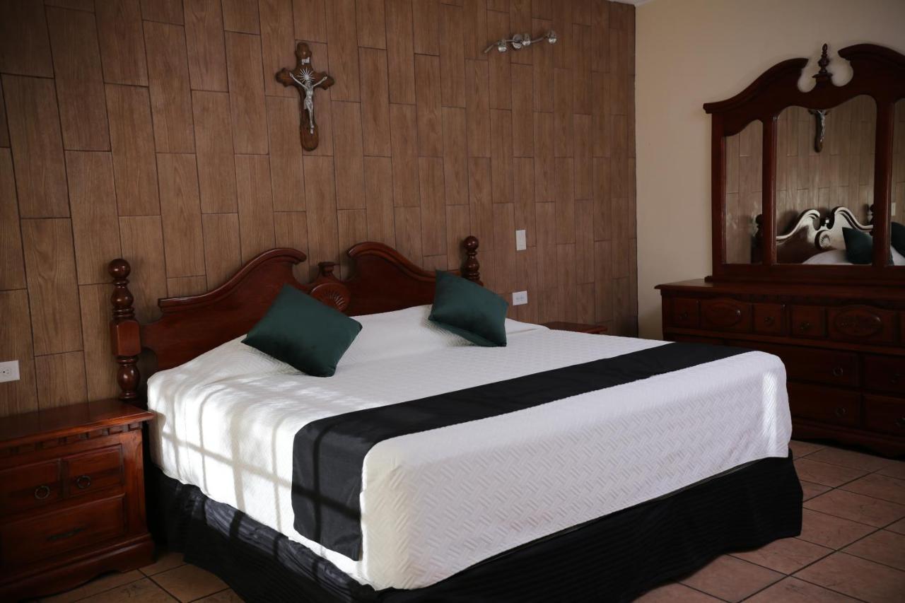 Hotel Santa Fe Sabinas