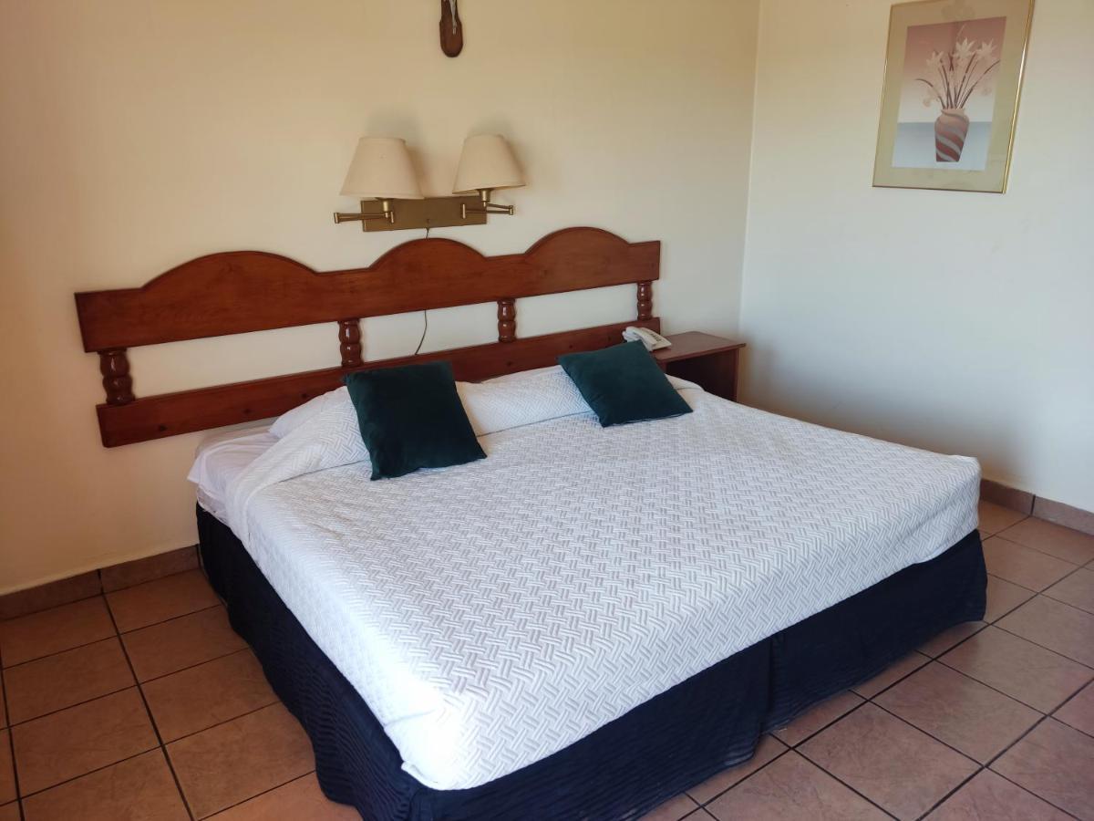 Hotel Santa Fe Sabinas