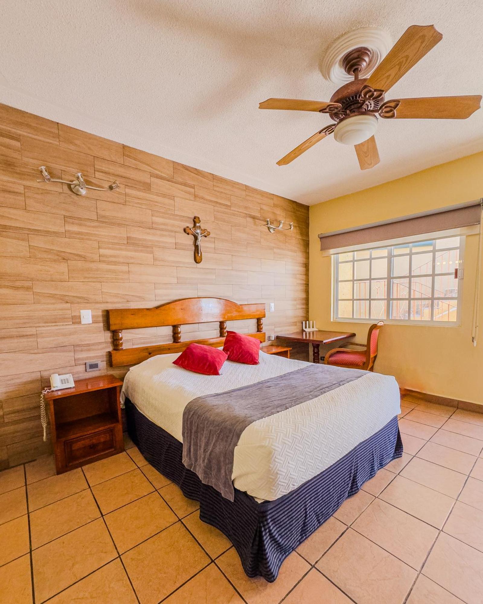 Hotel Santa Fe Sabinas